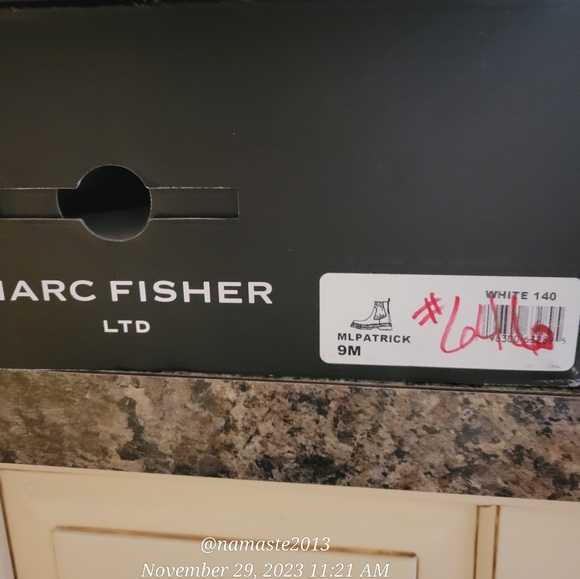 Marc Fisher Patrick Chelsea Slip On Leather Moto Lug Sole Combat Boot 9M #646 - Picture 8 of 9